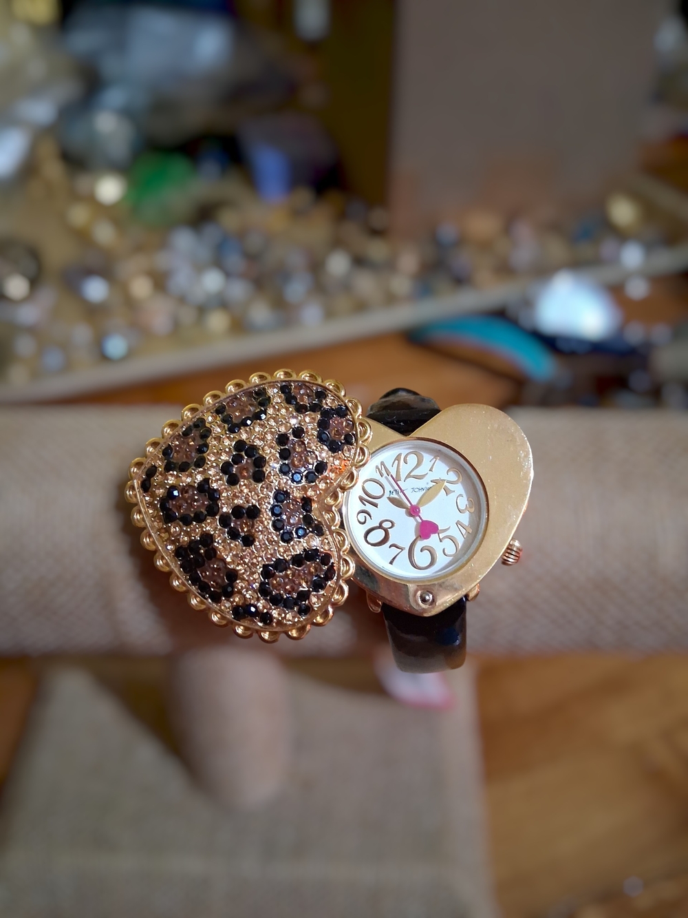 Betsey Johnson Pave Swivel Heart Leopard Crystal Case Watch - Rare NWT